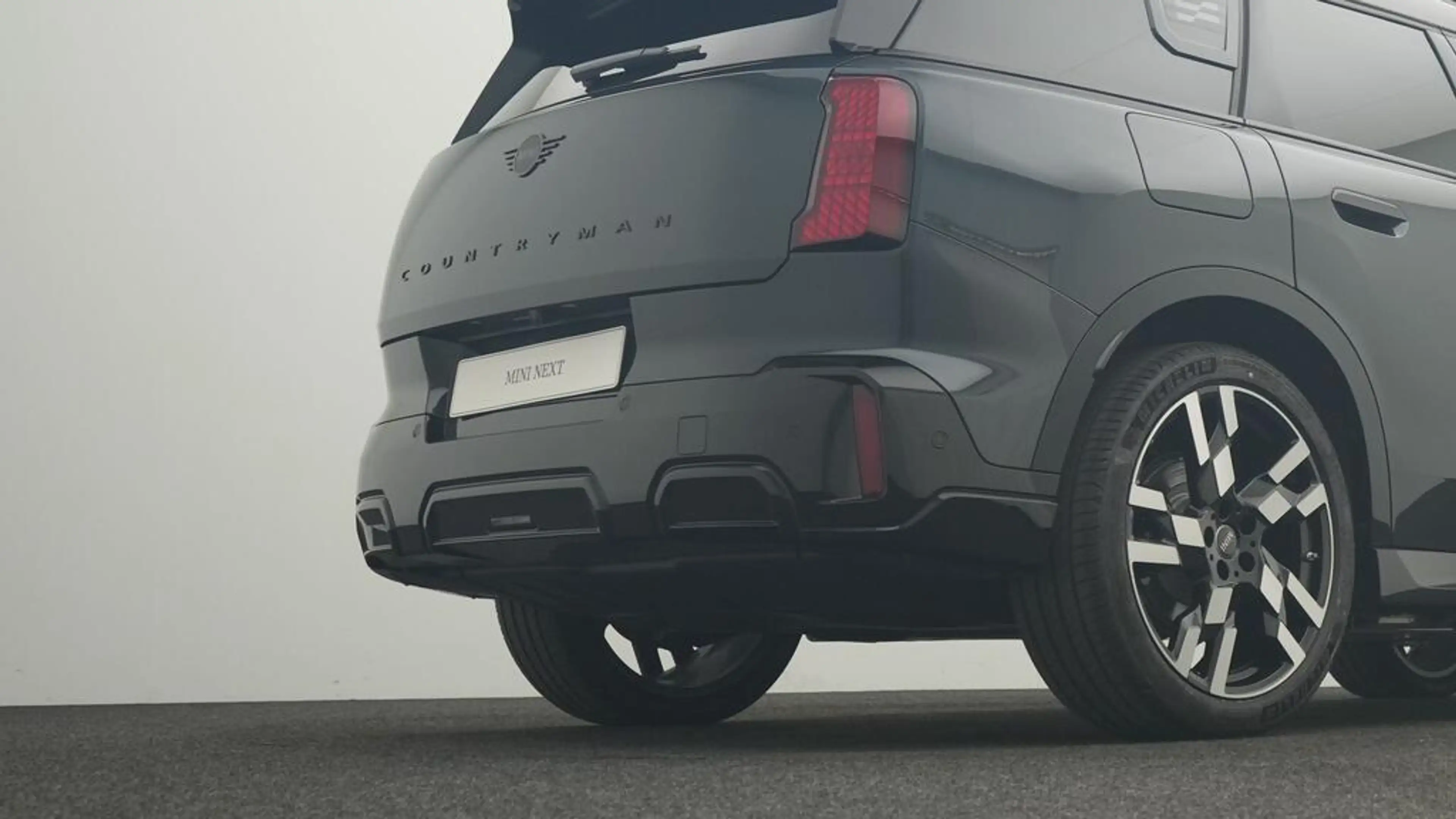 MINI Countryman E John Cooper Works Trim — photo 15