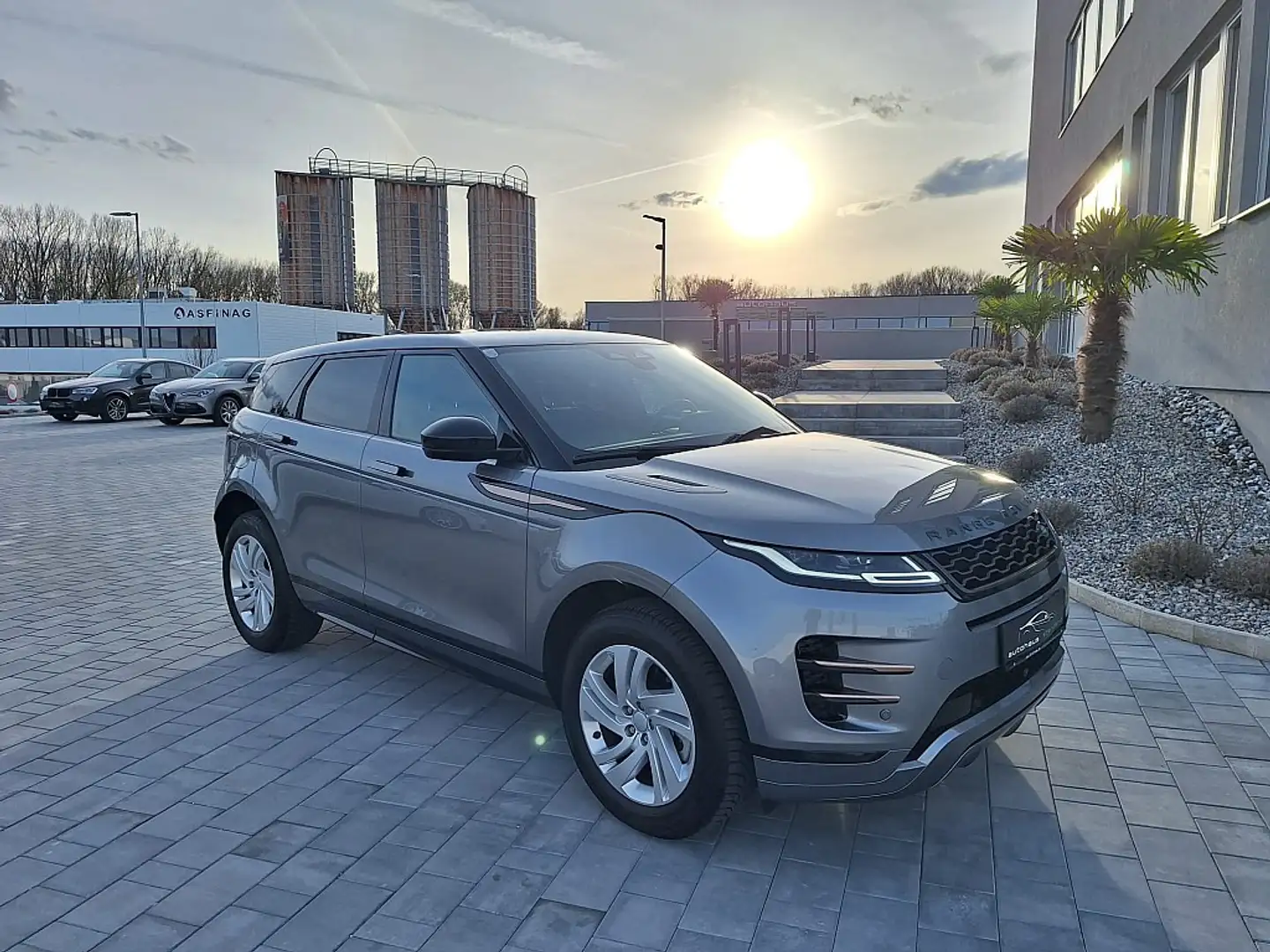Land Rover Range Rover Evoque Range Rover Evoque R-Dynamic S D200 AWD Aut.**T... Zilver - 1