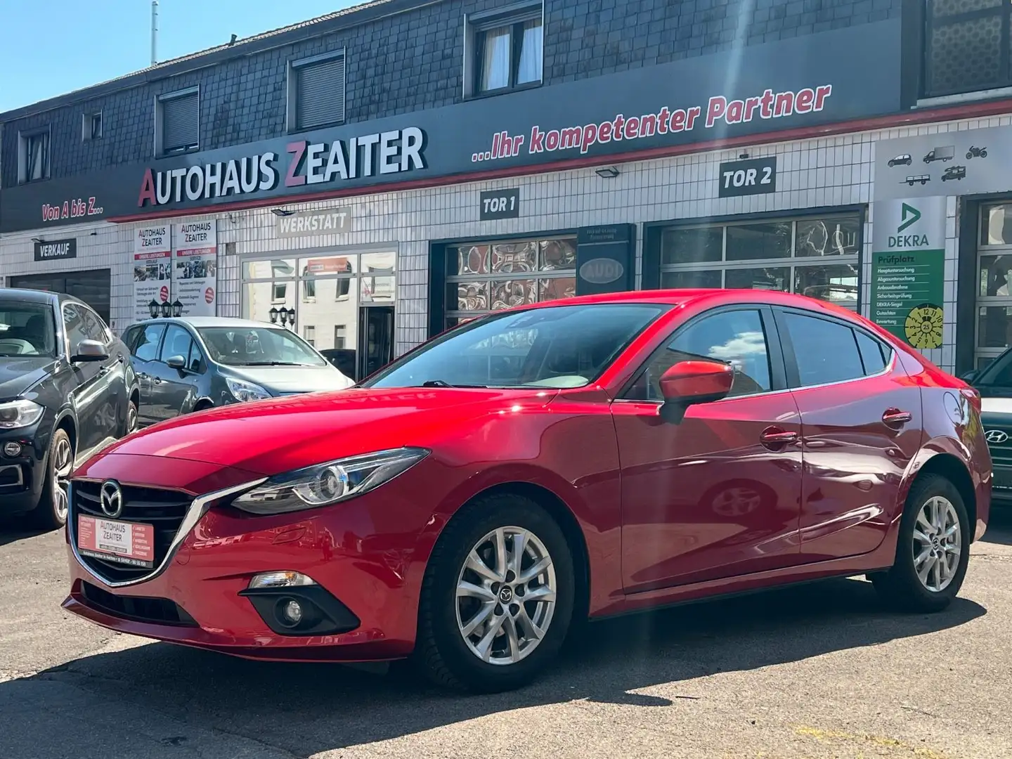 Mazda 3 Lim. Center-Line*Tüv*Inspektion* Rot - 1
