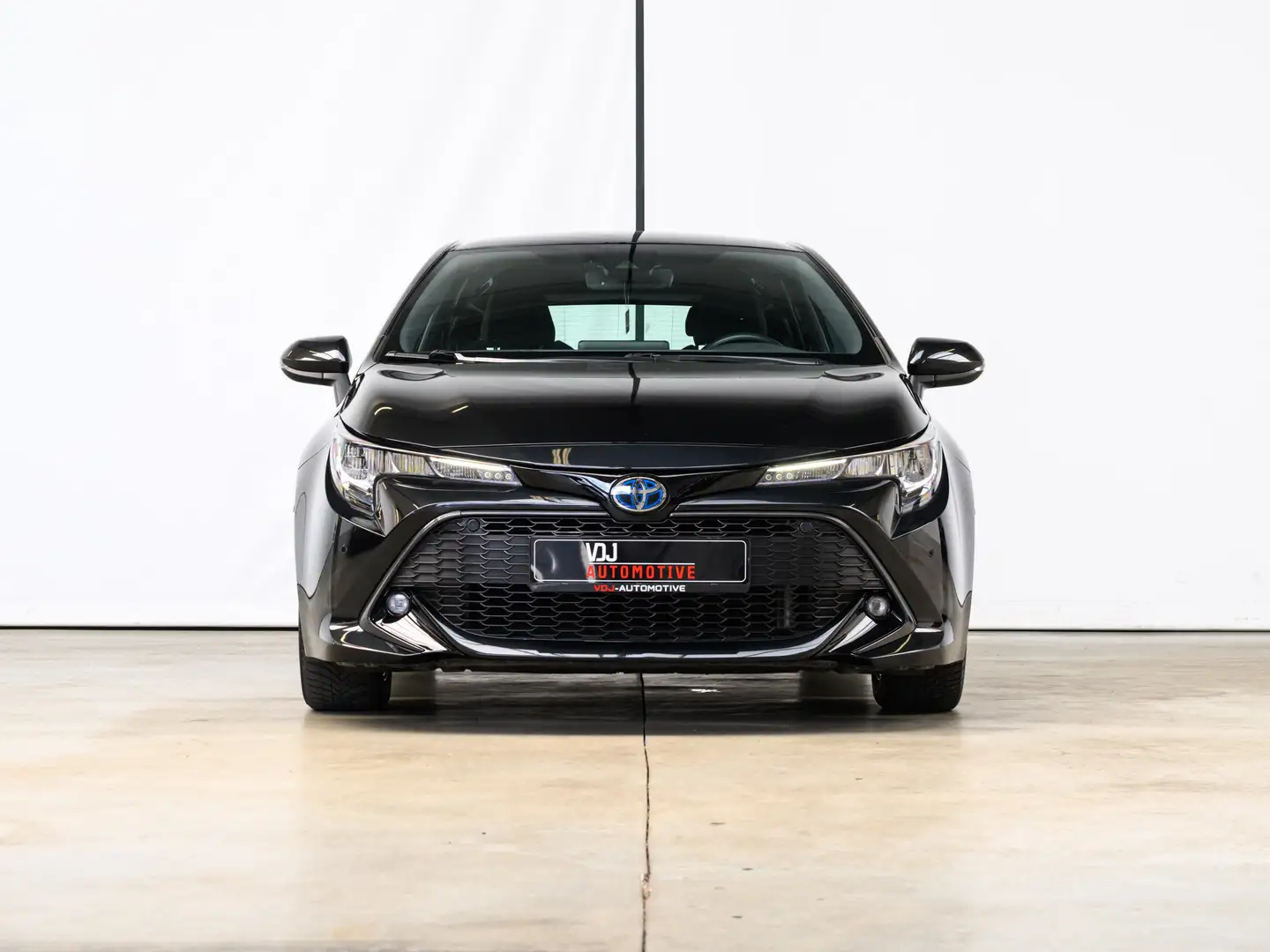 Toyota Corolla 1.8 Hybrid e-CVT | BTW AFTREKBAAR | Noir - 2