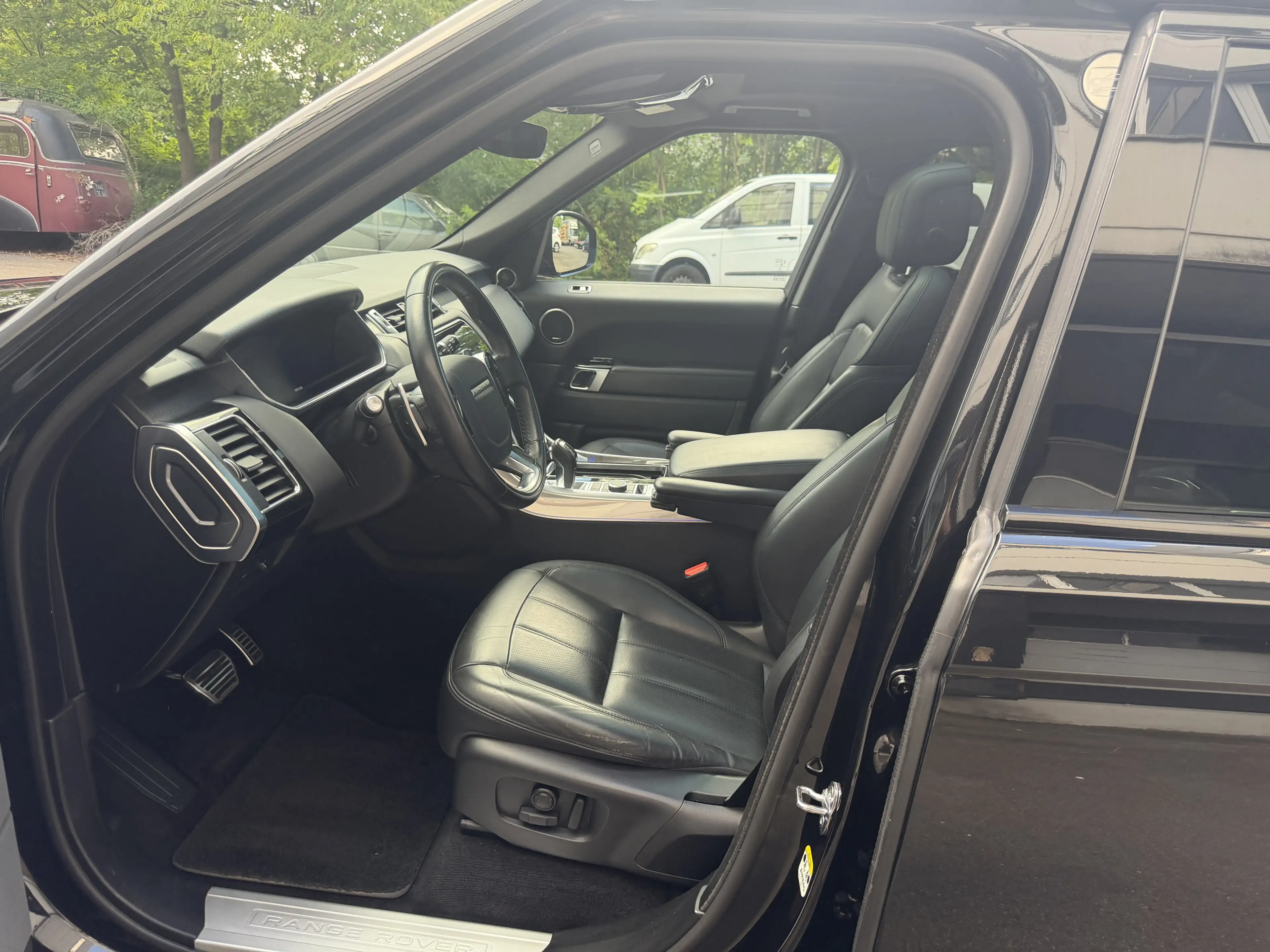 Land Rover Range Rover Sport HSE Dynamic LED Pano Rü-Kamera — photo 13