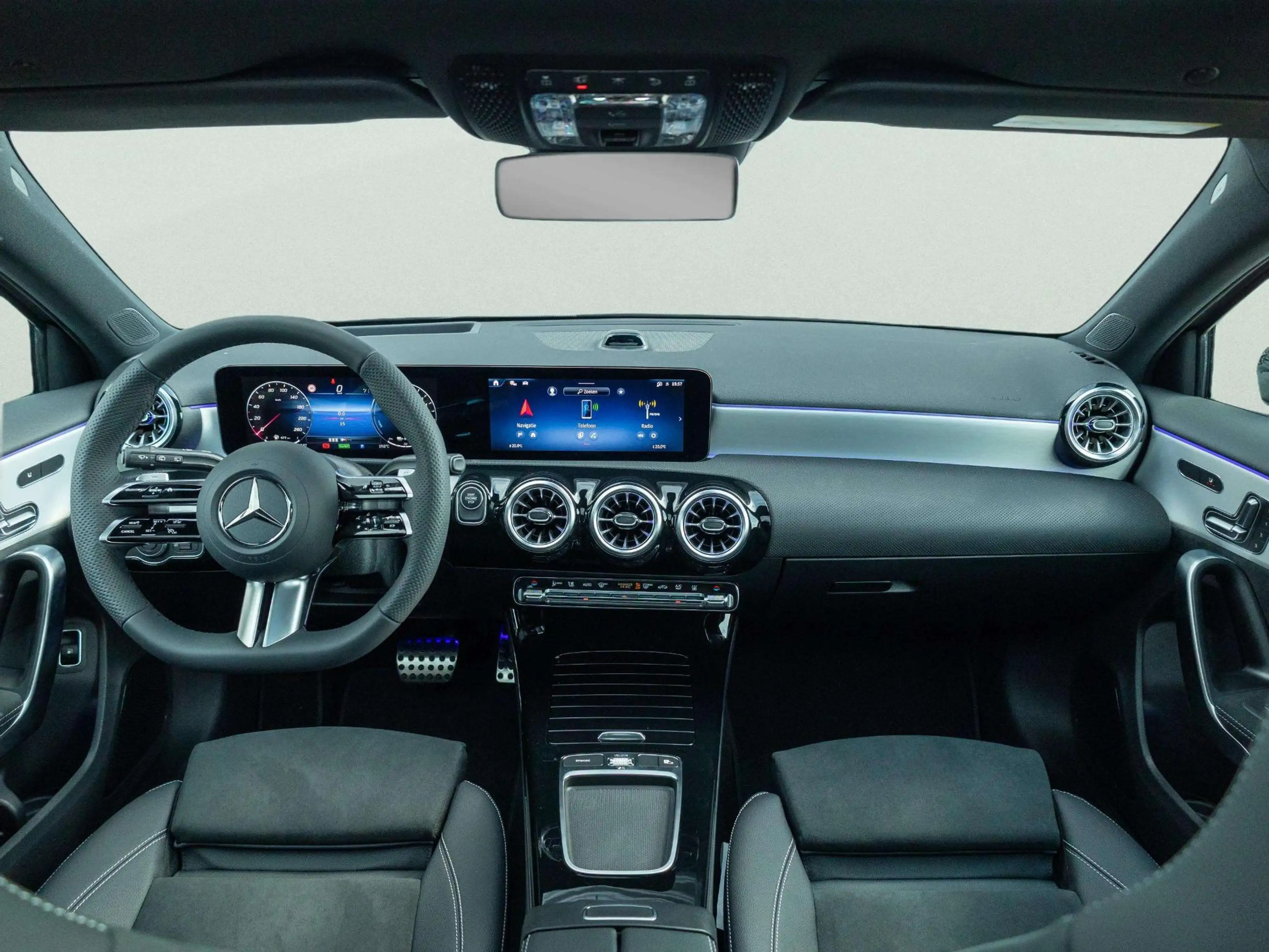 Mercedes-Benz A 250 Hatchback e 140 Year Edition Premium PLUS | Panora — photo 13