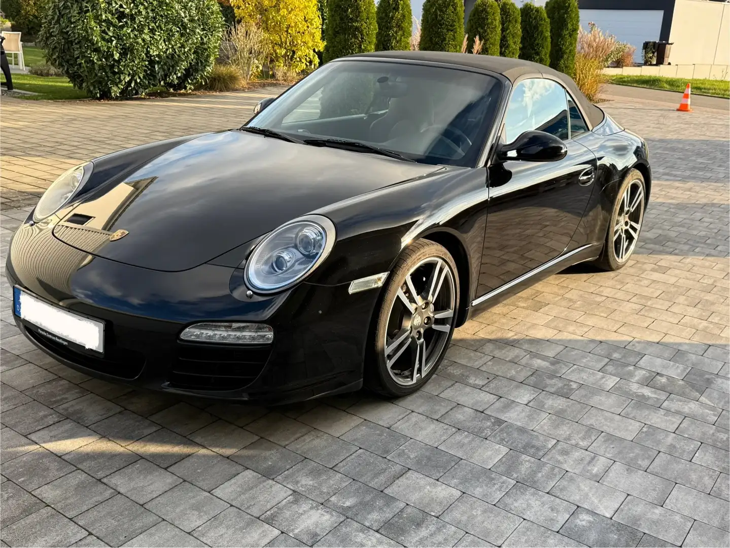 Porsche 997 911 Carrera Cabriolet PDK Black Edition Schwarz - 2