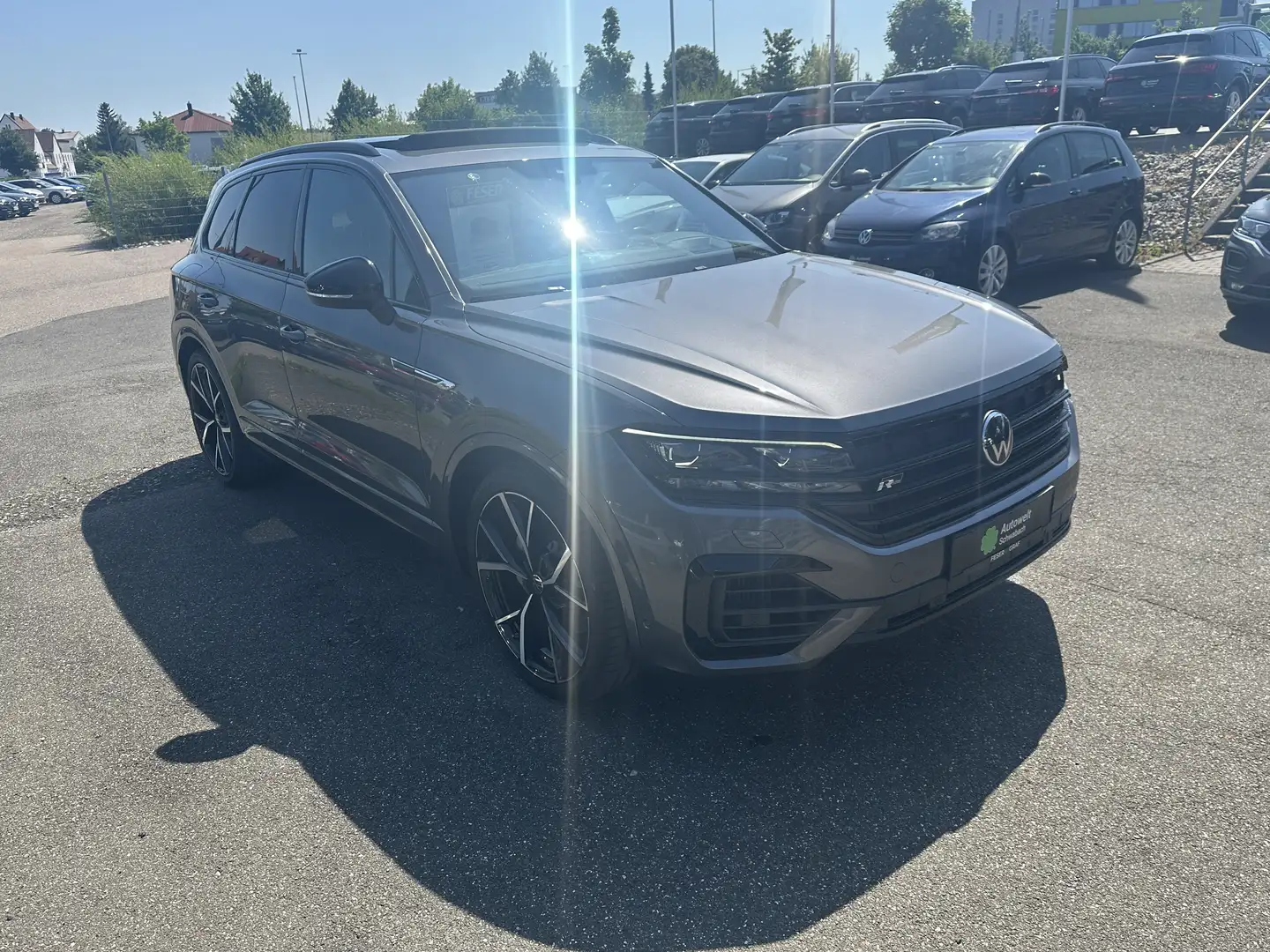 Volkswagen Touareg R-Line 3.0 TSI 4MOTION AHK PANO KAMERA Grau - 1