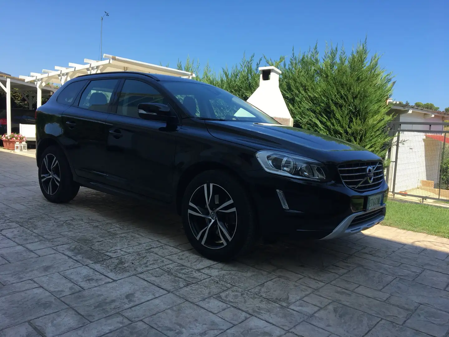 Volvo XC60 2.0 d3 Business 136cv geartronic - 1