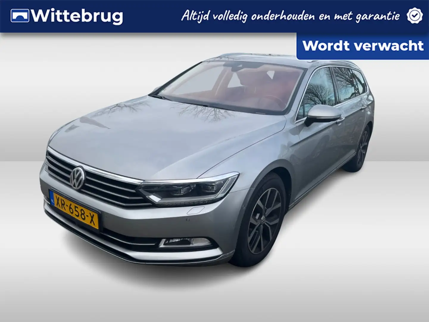 Volkswagen Passat Variant 1.8 TSI Business Edition R / Digitaal dashboard / Grijs - 1
