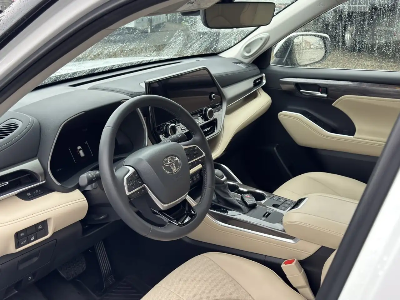 Toyota Highlander снимка Toyota Highlander