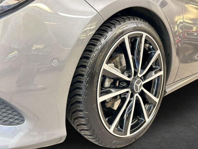 Mercedes-Benz CLA 180 CLA — photo 6
