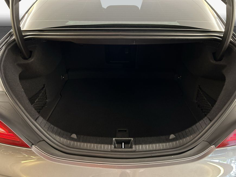 Mercedes-Benz CLA 180 CLA — photo 8