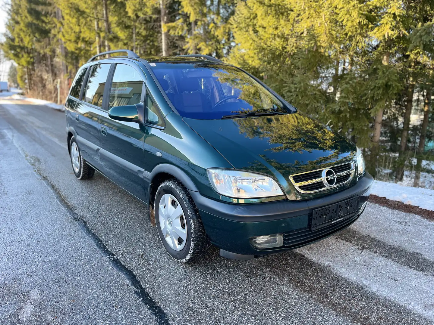 Opel Zafira Sportsline 2.0dti nur 119.000km mit 7 Sitze Grün - 1