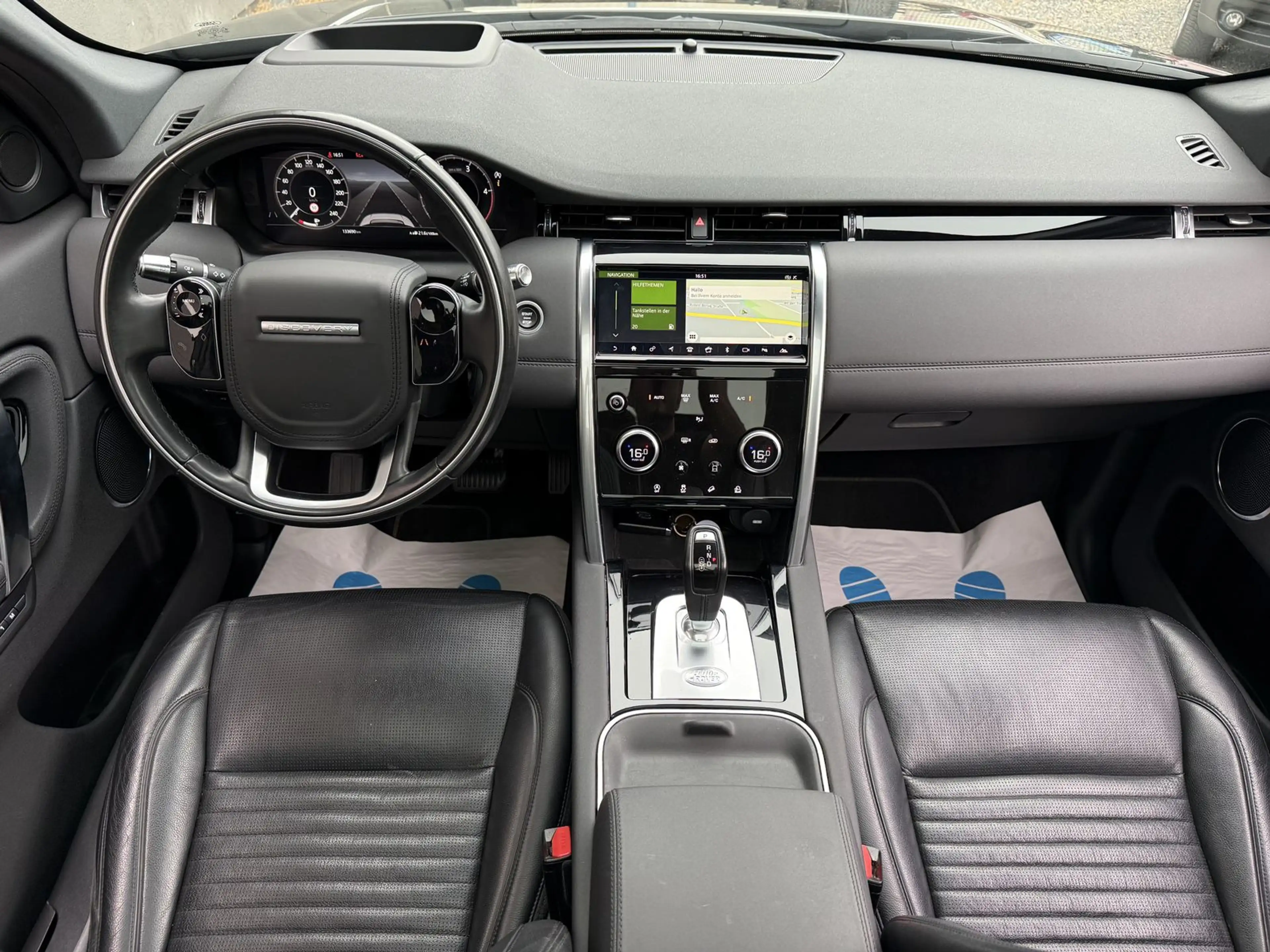 Land Rover Discovery Sport SE AWD *AHK*PANO*HUD*ACC* — photo 6