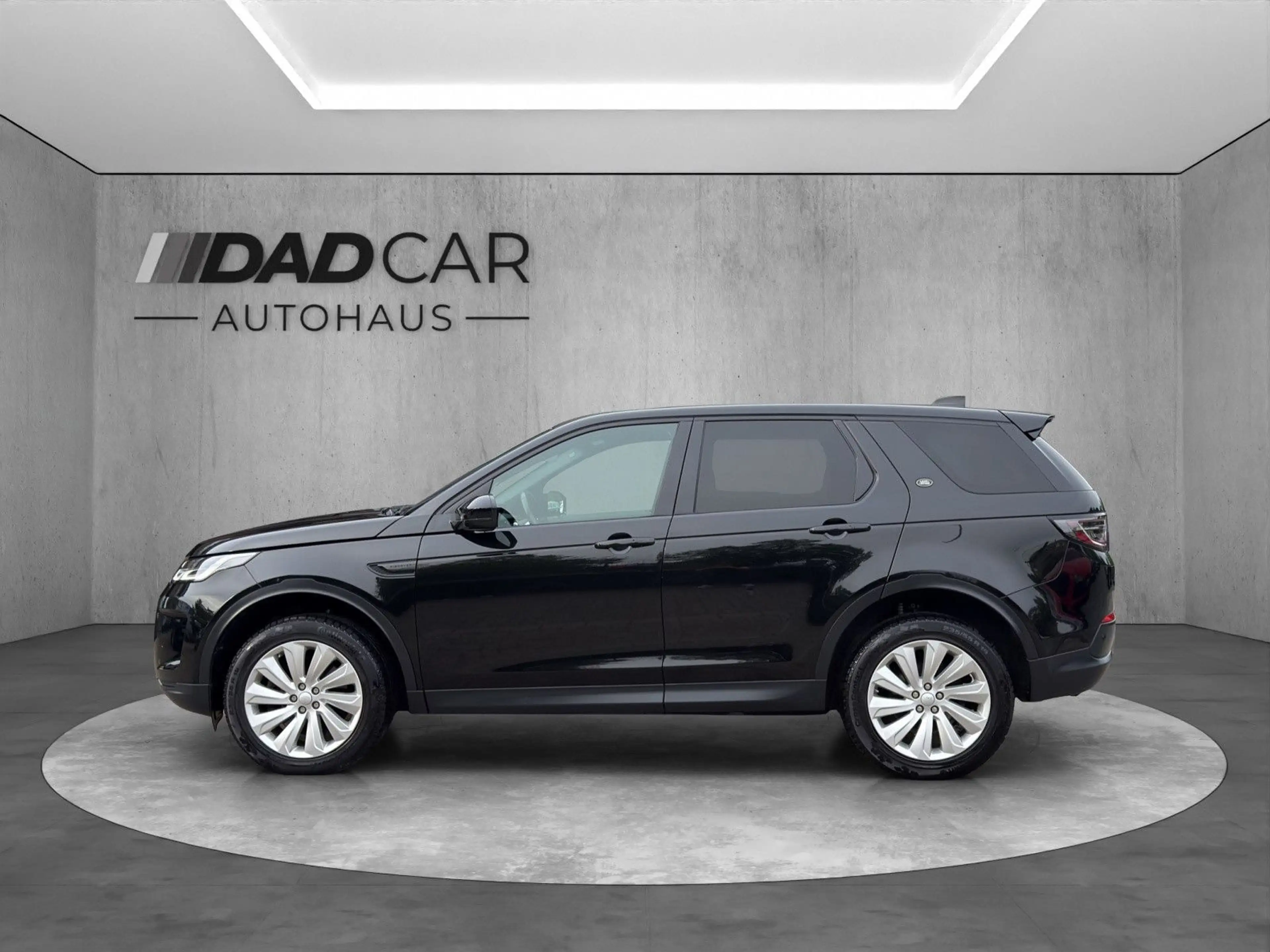 Land Rover Discovery Sport SE AWD *AHK*PANO*HUD*ACC* — photo 3