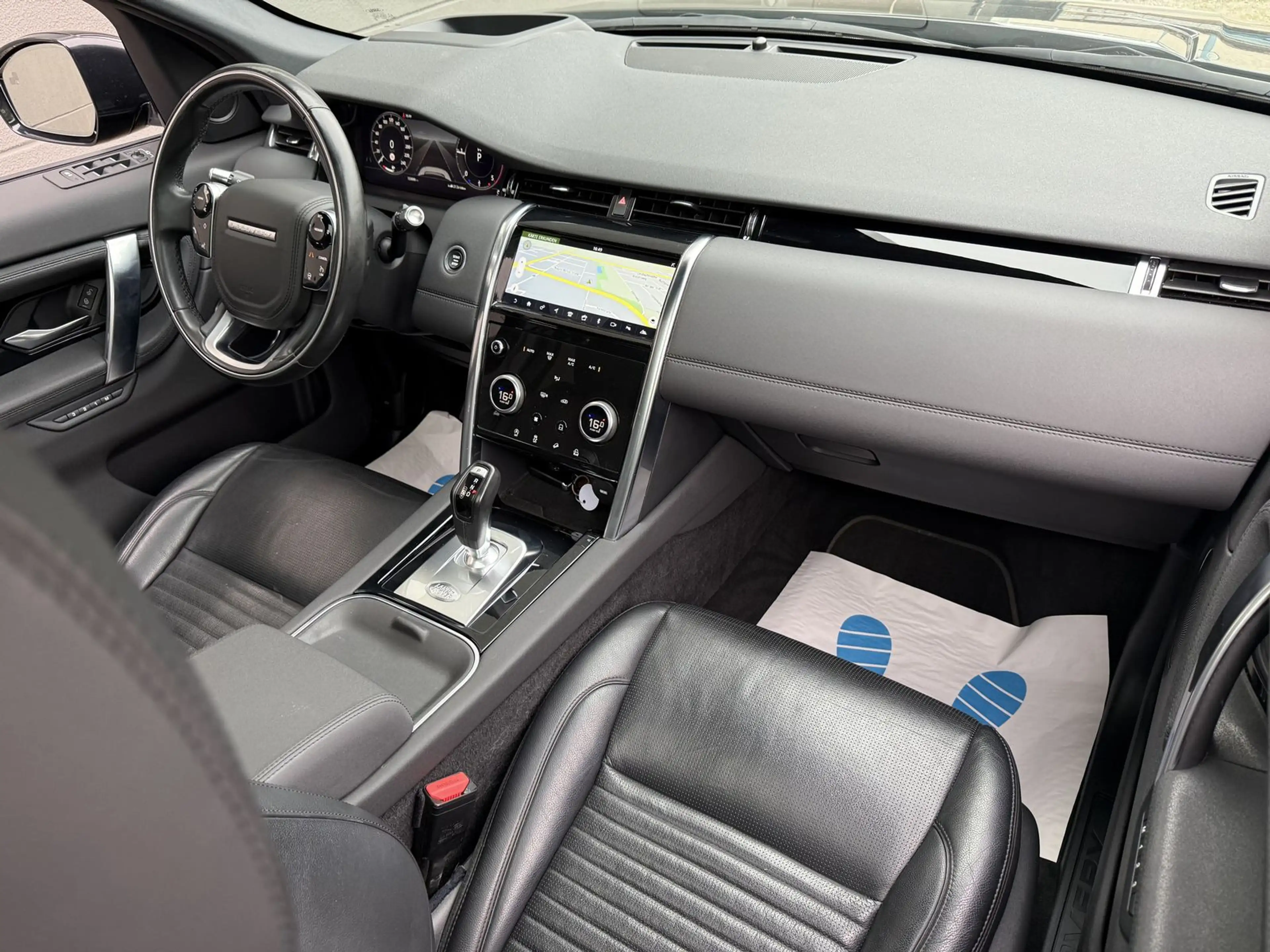 Land Rover Discovery Sport SE AWD *AHK*PANO*HUD*ACC* — photo 8