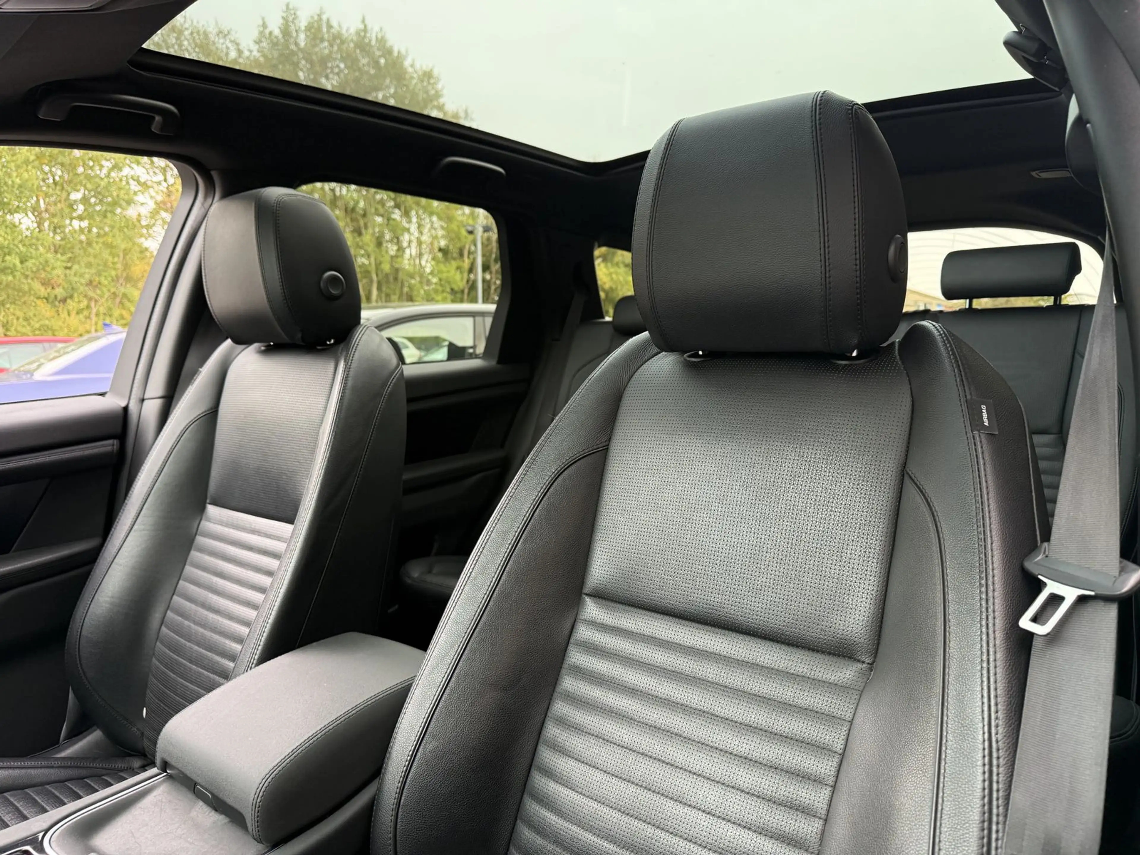 Land Rover Discovery Sport SE AWD *AHK*PANO*HUD*ACC* — photo 12