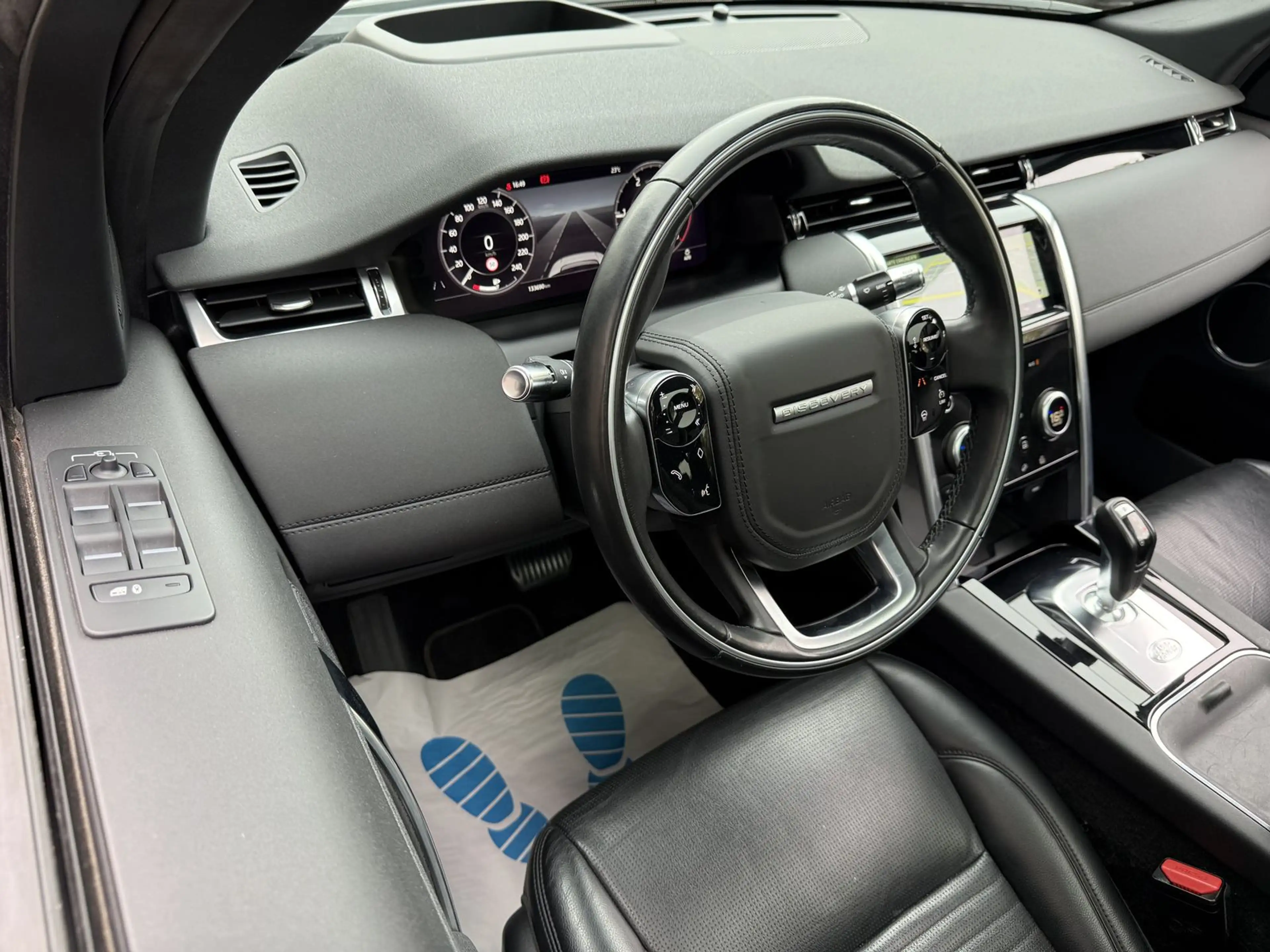Land Rover Discovery Sport SE AWD *AHK*PANO*HUD*ACC* — photo 5