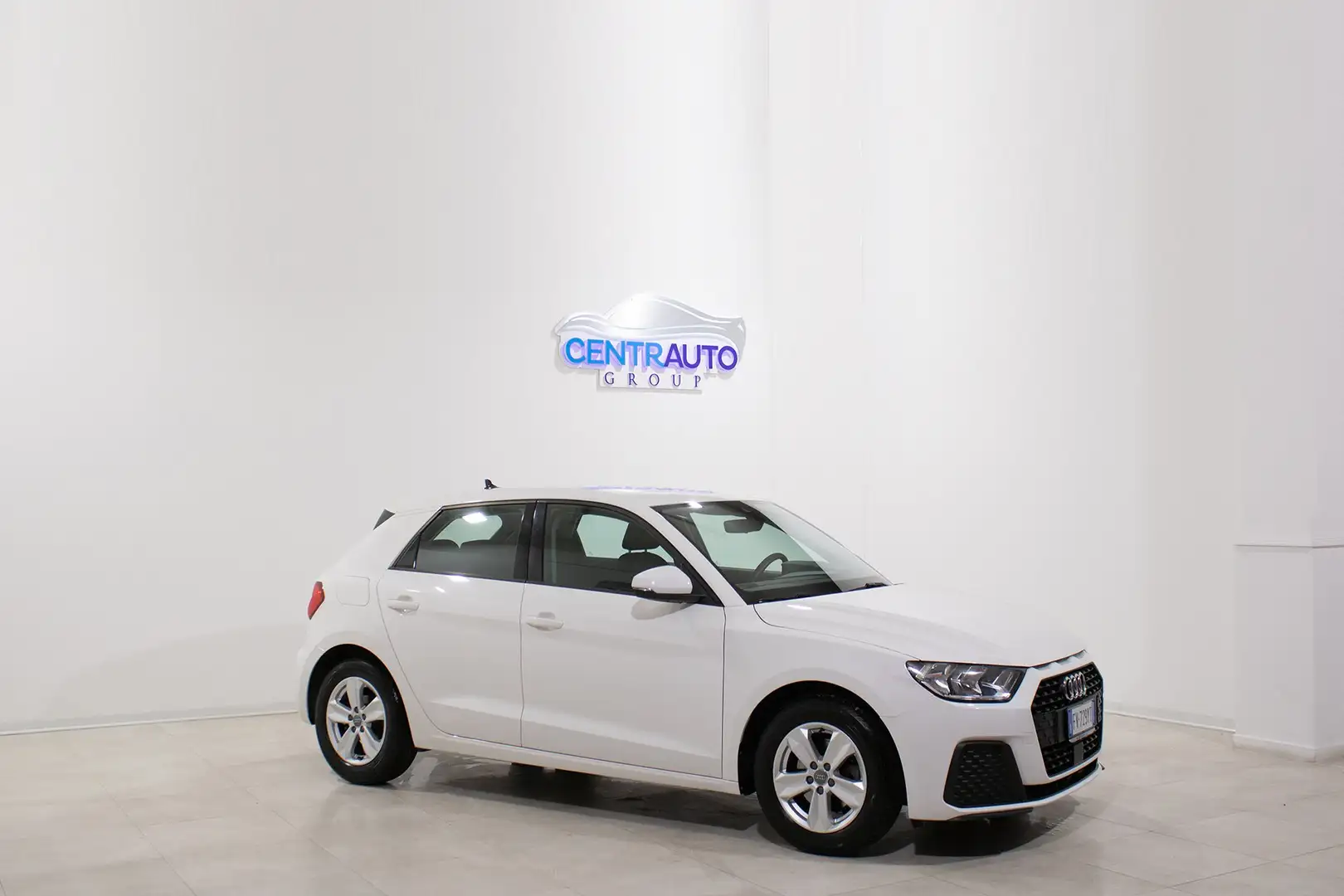 Audi A1 SPB 30 TFSI 116cv S-TRONIC *NEOPATENTATI* Bianco - 2