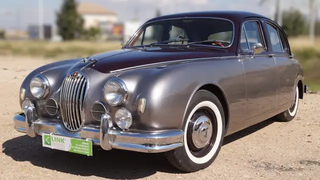 Jaguar Mk I 2.4