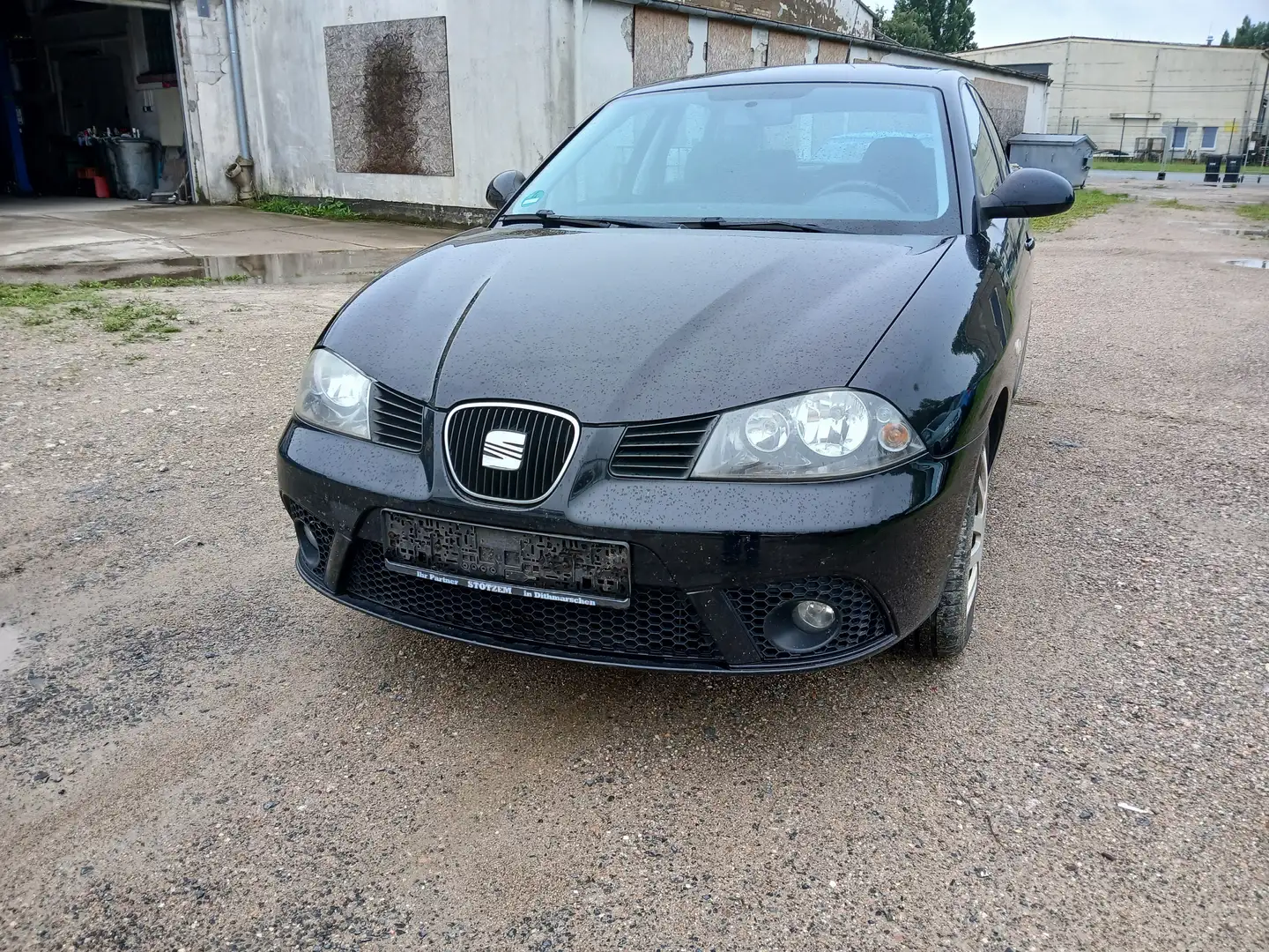 SEAT Ibiza 1.4 16V Comfort Edition Noir - 1