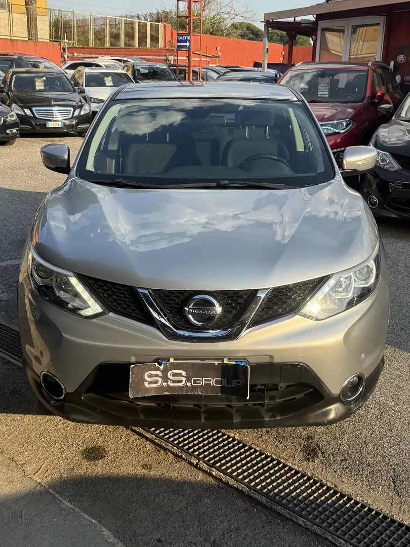 Nissan Qashqai 1.5 dci Tekna 110cv-unipro-rate-garanzia-permute - 2