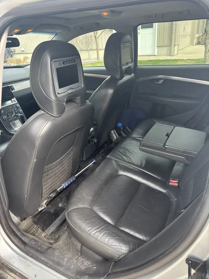 Volvo XC70 снимка Volvo XC70