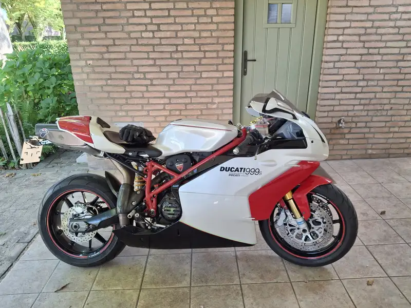 Ducati 999 - foto 5