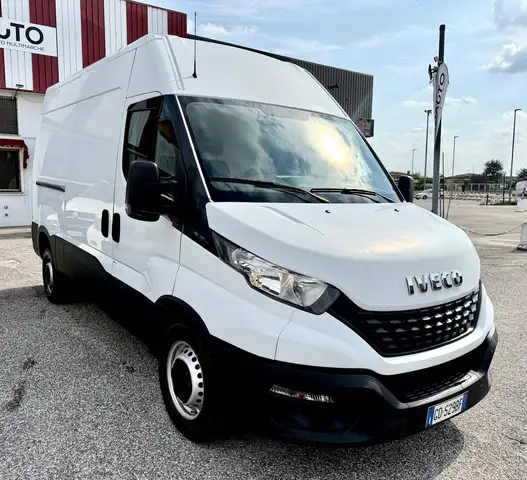 Iveco Daily DAILY 35 S12 V 3520 H2 FP