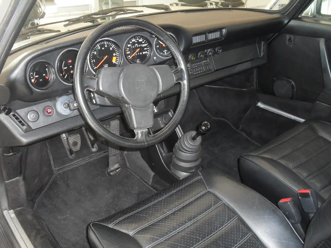 Porsche 930 911 SC mit nur 127000 KM, foto 11
