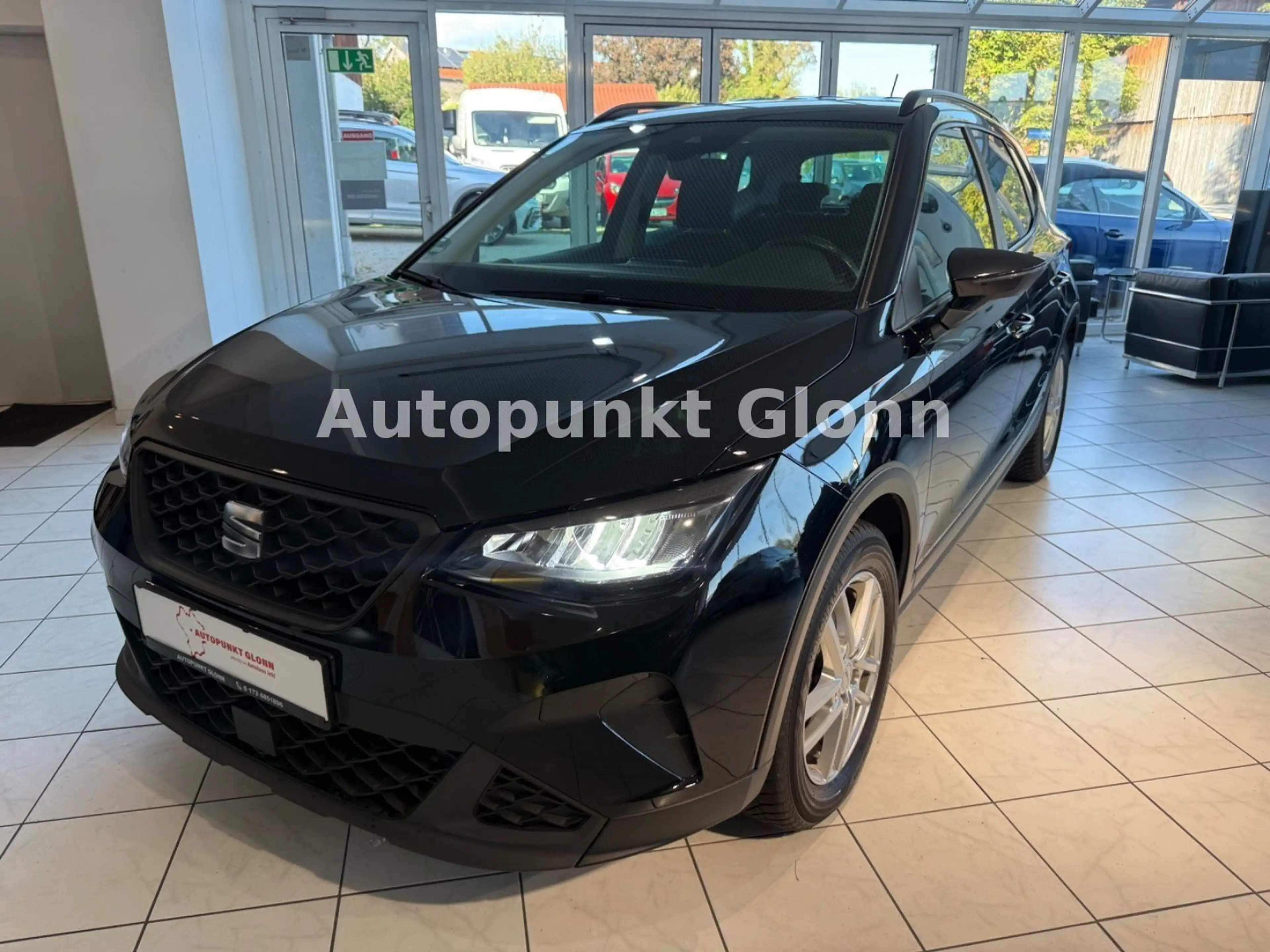 SEAT Arona Style|AHK|PDC|ACC — photo 3