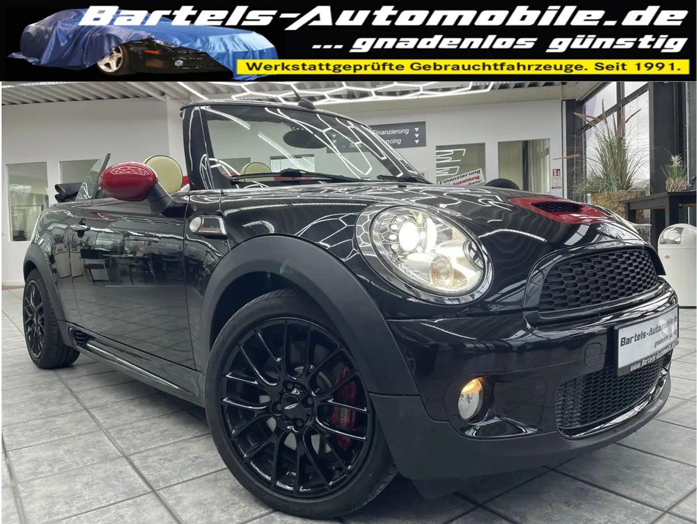 MINI John Cooper Works Cabrio 1.6 Jalapeno, Leder Schwarz - 1