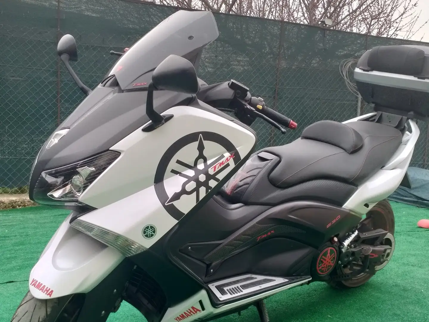 Yamaha TMAX 530 personalizzato Bílá - 1