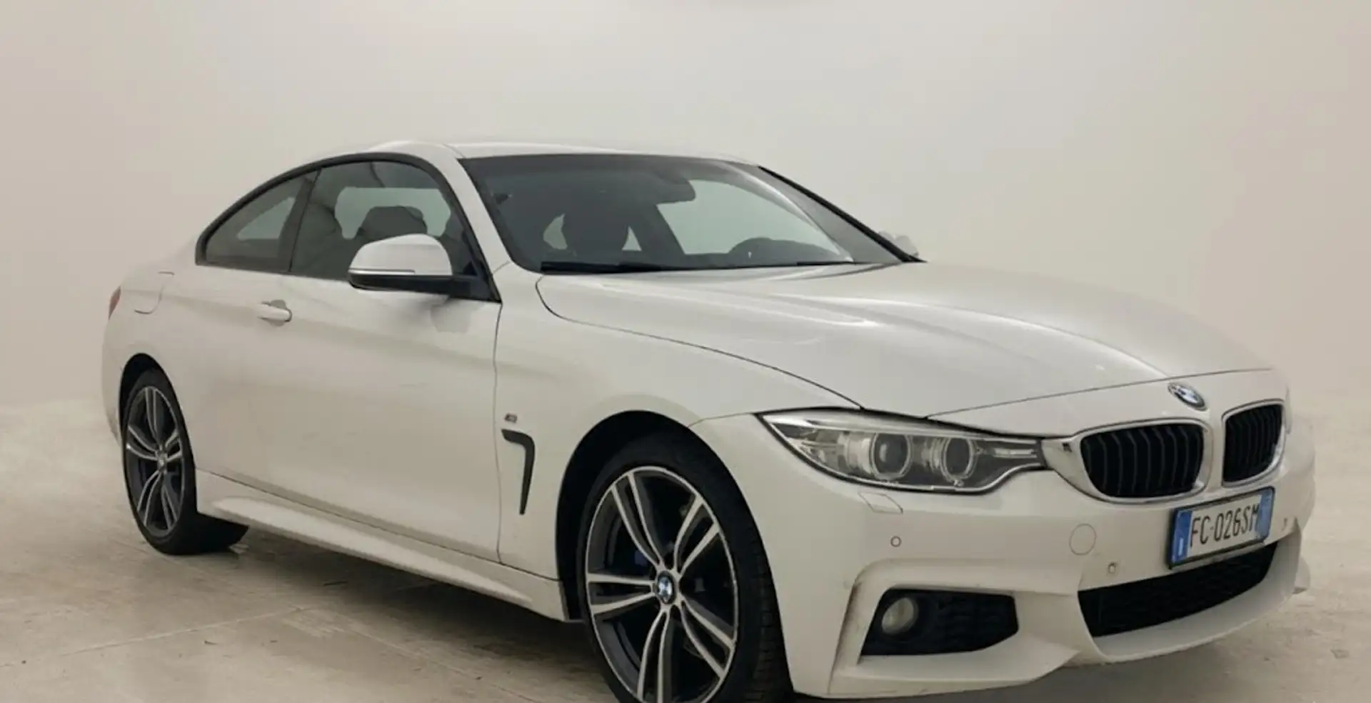 BMW 420 420d xDrive Coupé Msport Bianco - 2