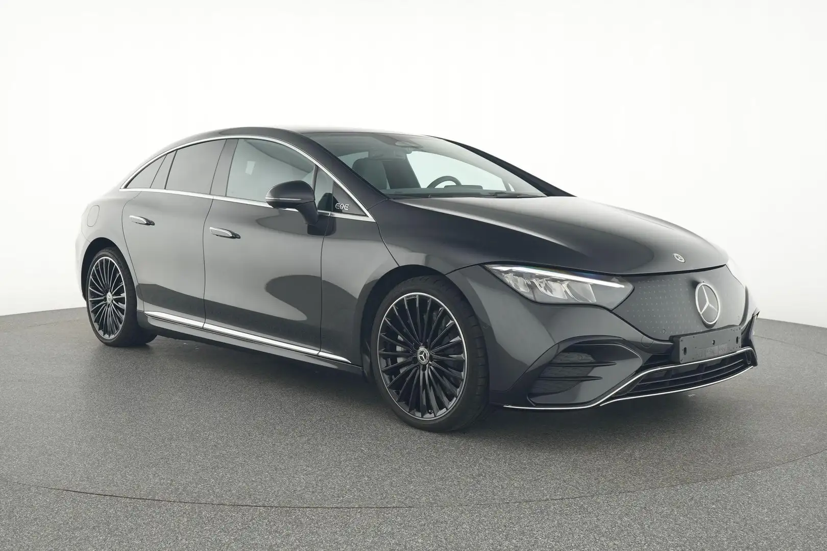 Mercedes-Benz EQE 300 Star Edition Grijs - 2
