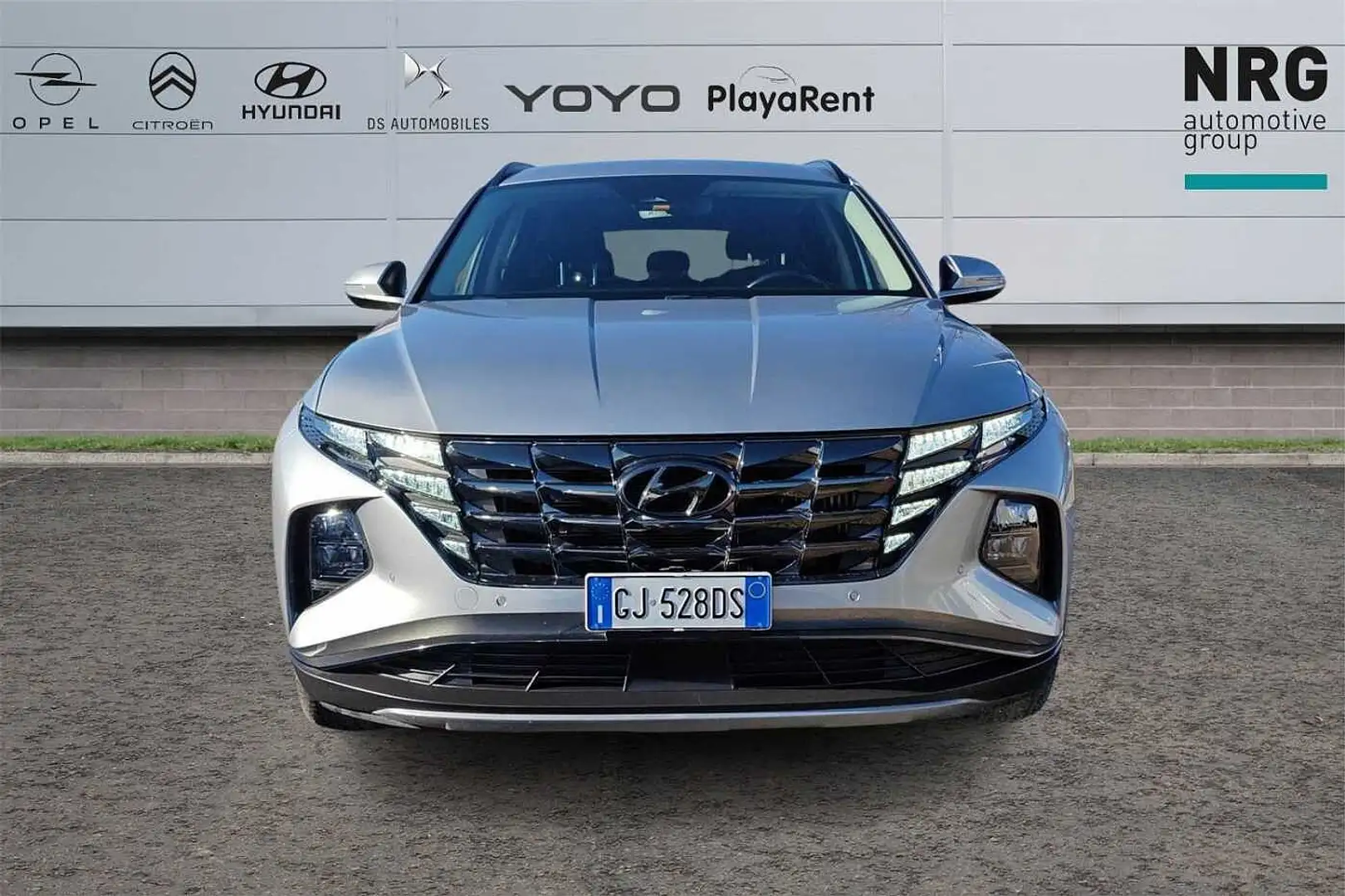 Hyundai TUCSON 3ª serie 1.6 HEV aut.Exellence Grijs - 2
