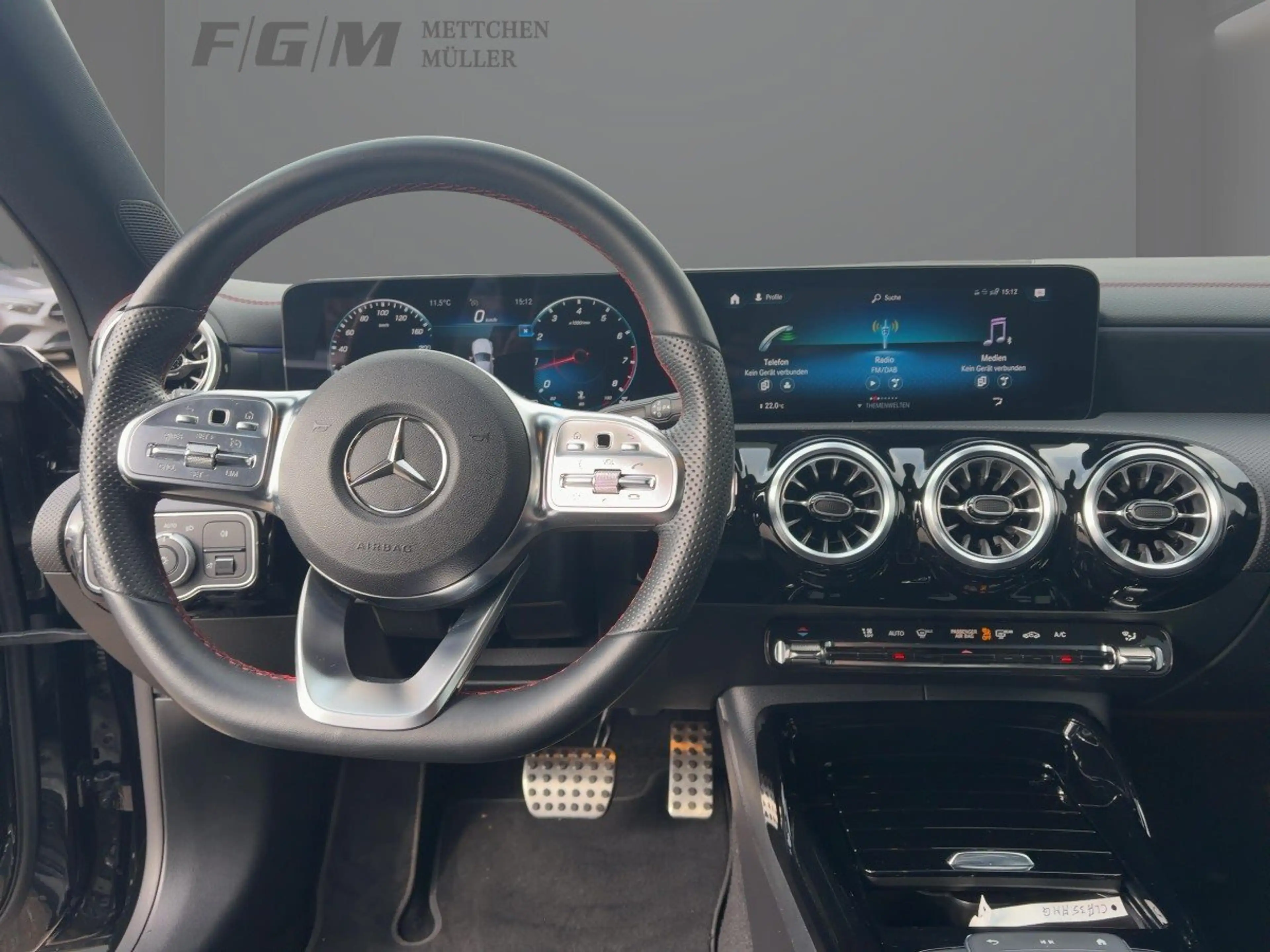 Mercedes-Benz CLA 35 AMG AMG Multibeam/R-Kamera/DAB — photo 8