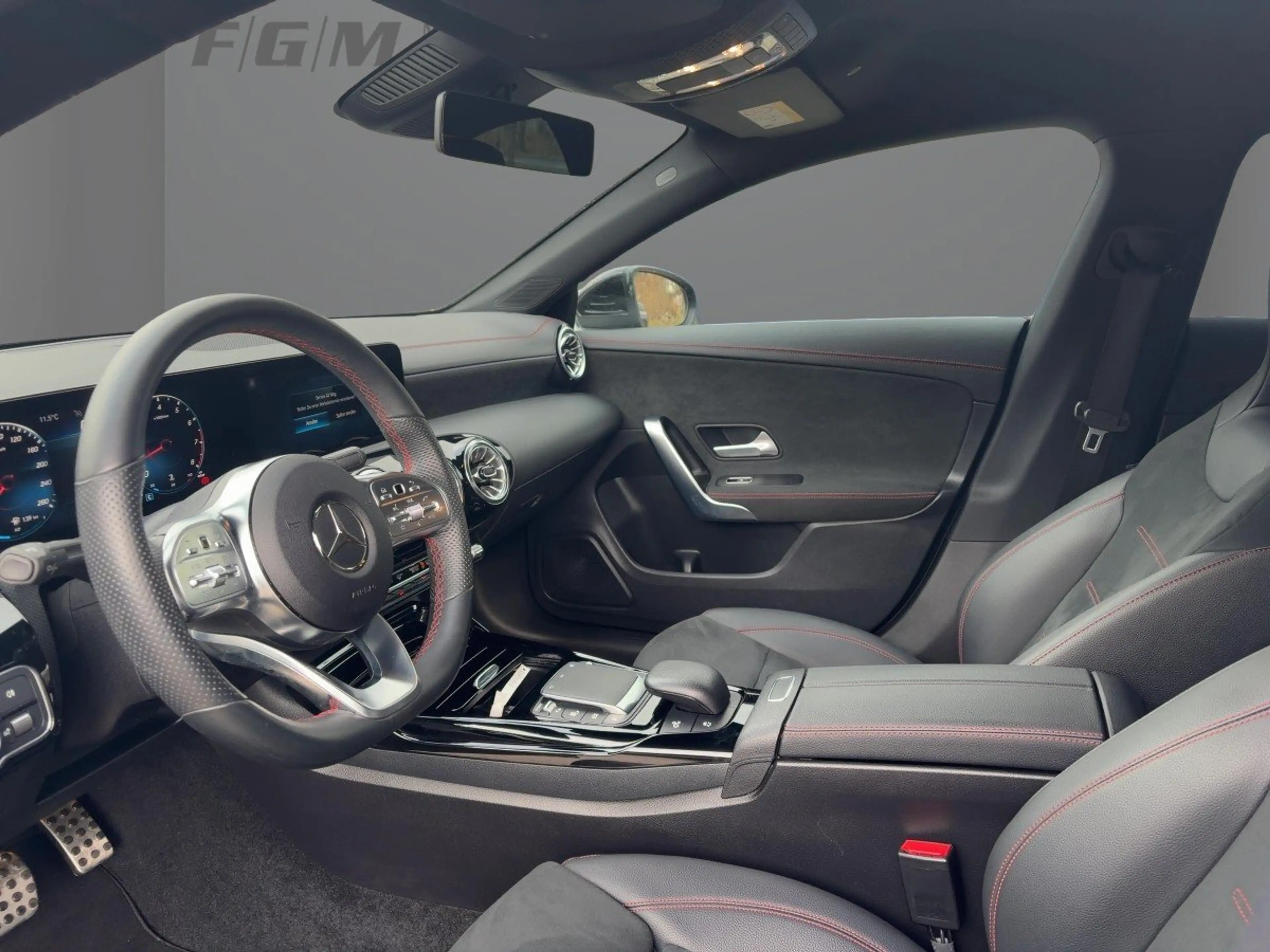Mercedes-Benz CLA 35 AMG AMG Multibeam/R-Kamera/DAB — photo 6