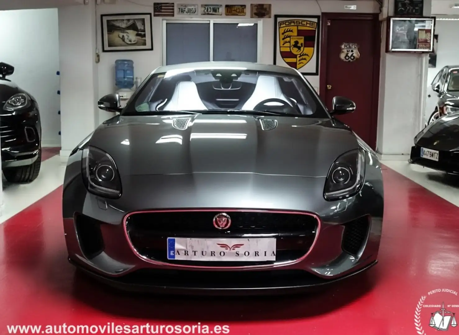 Jaguar F-Type Coupé 3.0 V6 S AWD Aut. 380 Gris - 2