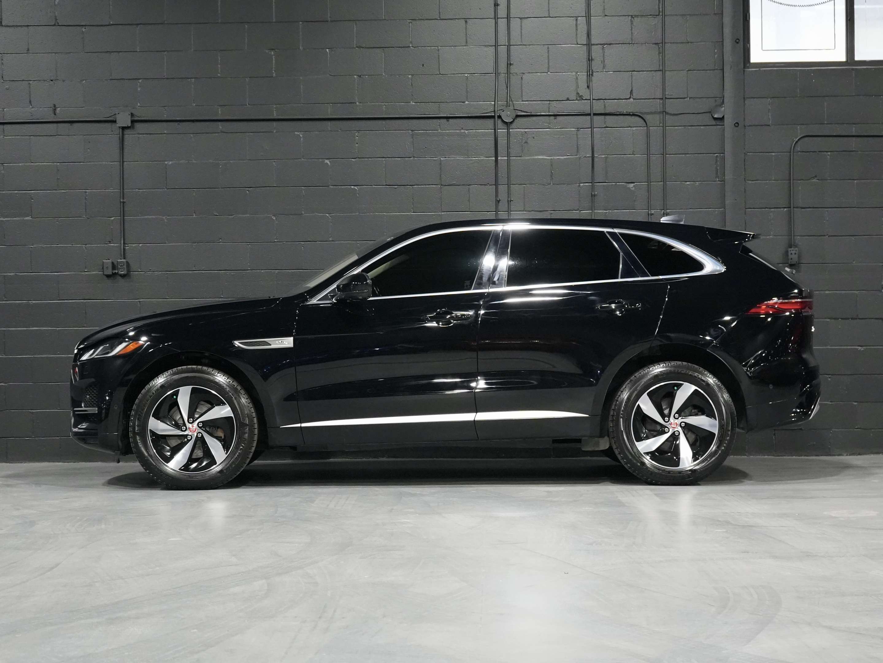 2021 Jaguar F-Pace