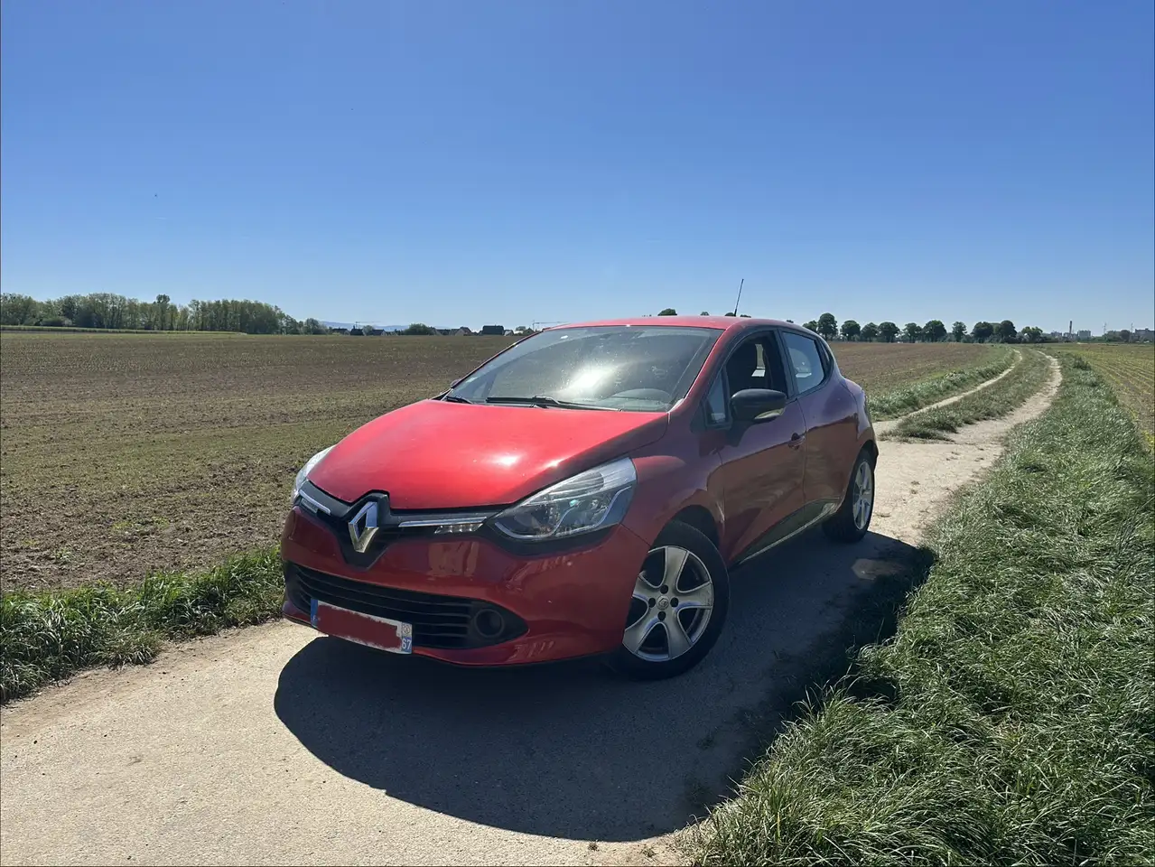 Renault Clio IV 1.2 16V 75 Authentique