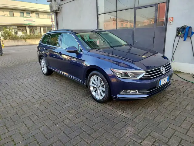 Volkswagen Passat Variant Passat 2015 Variant 2.0 tdi  (busines) 150cv dsg