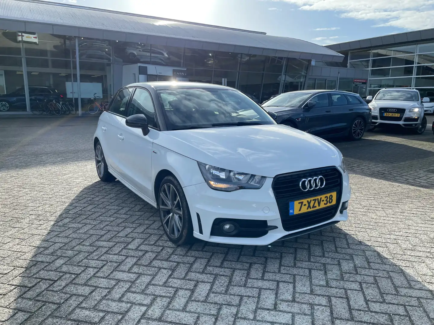 Audi A1 Sportback 1.2 TFSI Admired Pro Line komt binnen Weiß - 2