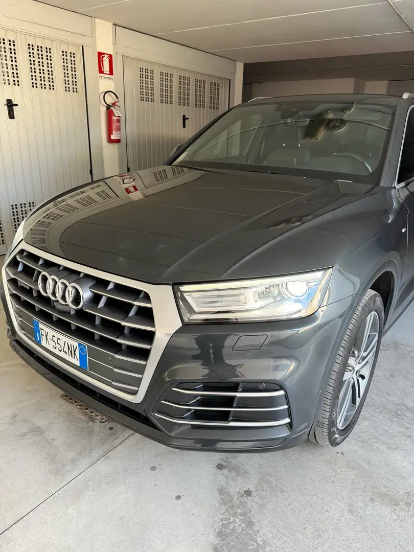 Audi Q5 40 2.0 tdi 190cv S-line - 1
