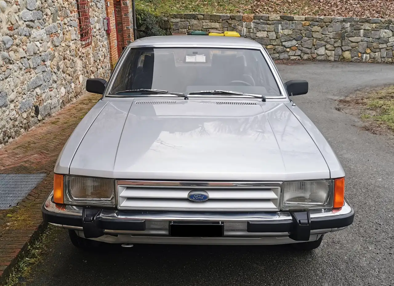 Ford Granada 2.0 6V GHIA - UNICOPROPRIETARIO!, foto 2