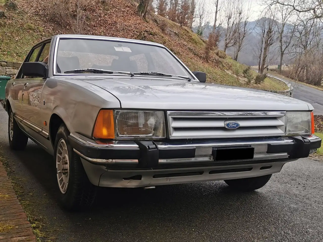 Ford Granada 2.0 6V GHIA - UNICOPROPRIETARIO!, foto 3