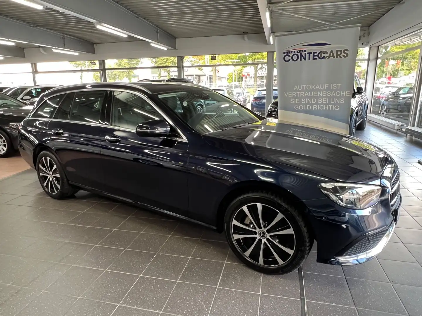 Mercedes-Benz E 300 de T 2x Avantgarde Pano+assist+HuD+DIS uvm Blau - 1