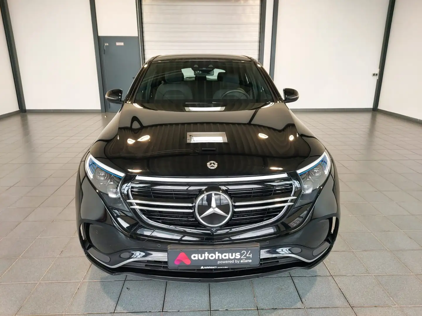 Mercedes-Benz EQC 400 AMG Line 4Matic LED|ParkAssist|Navi Schwarz - 2