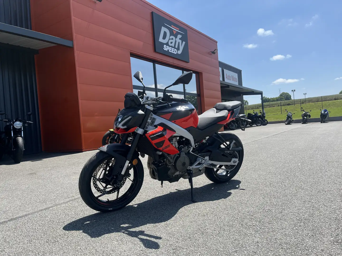 Aprilia RS 457 - 1