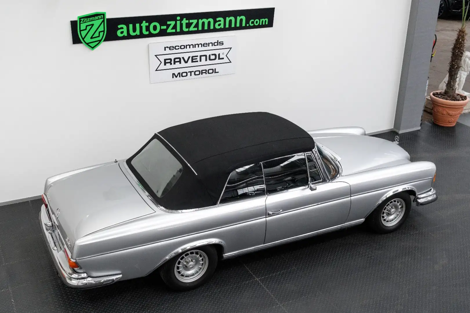 Mercedes-Benz 280 SE/9 4.5 Cabrio W111/VOLLRESTA/H-ZUL/3.HD Silber - 1