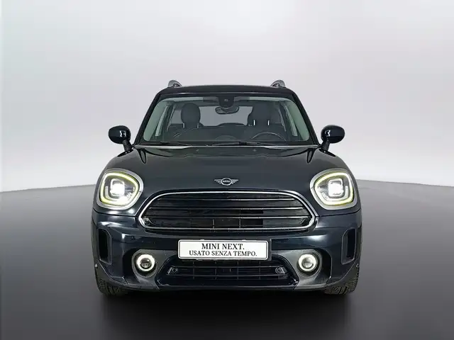 Mini Hatch view 2