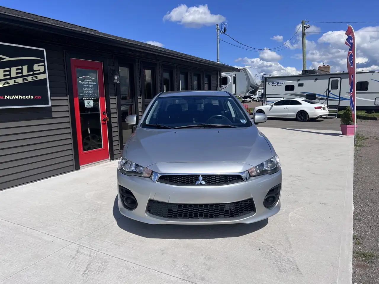 Mitsubishi Lancer снимка Mitsubishi Lancer
