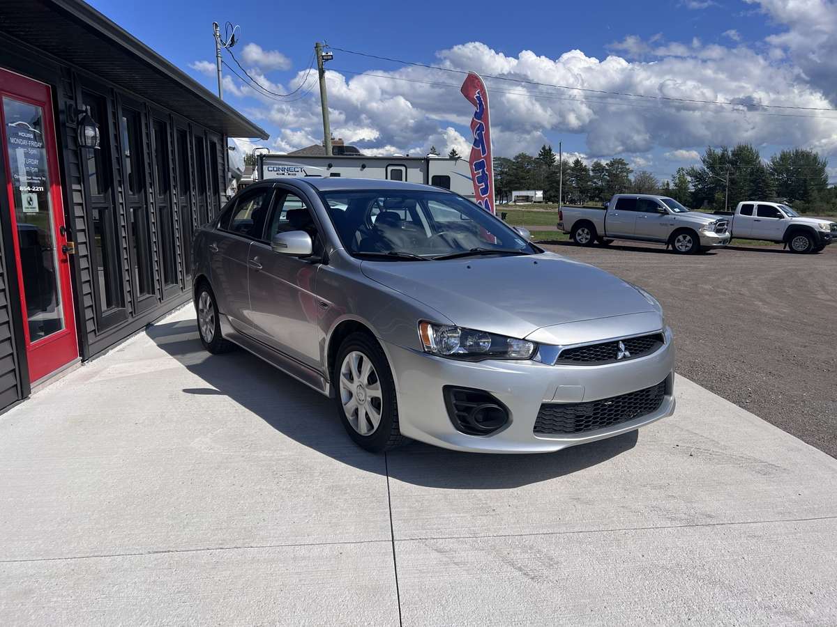2017 Mitsubishi Lancer SE — снимка 4